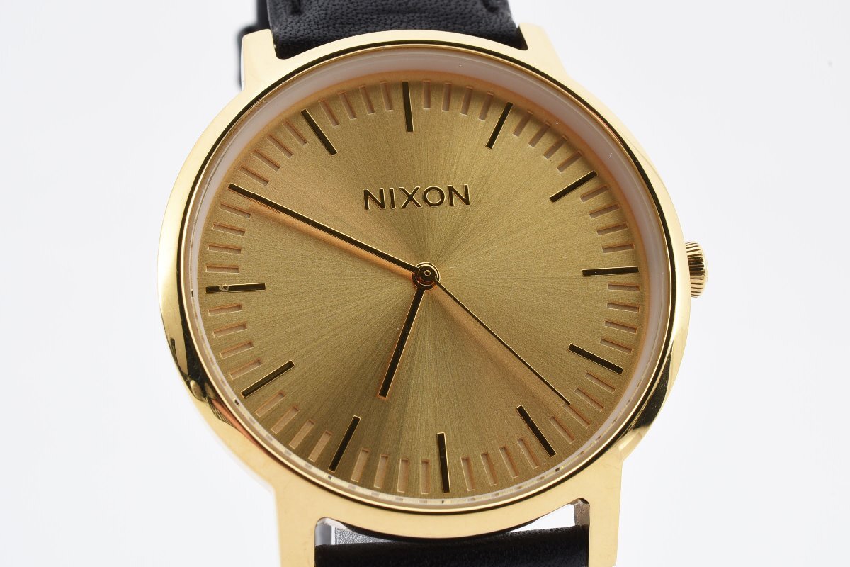 稼働品 ニクソン ポーターレザー A1058 510 ラウンド ゴールド ソーラー メンズ 腕時計 NIXON_画像2