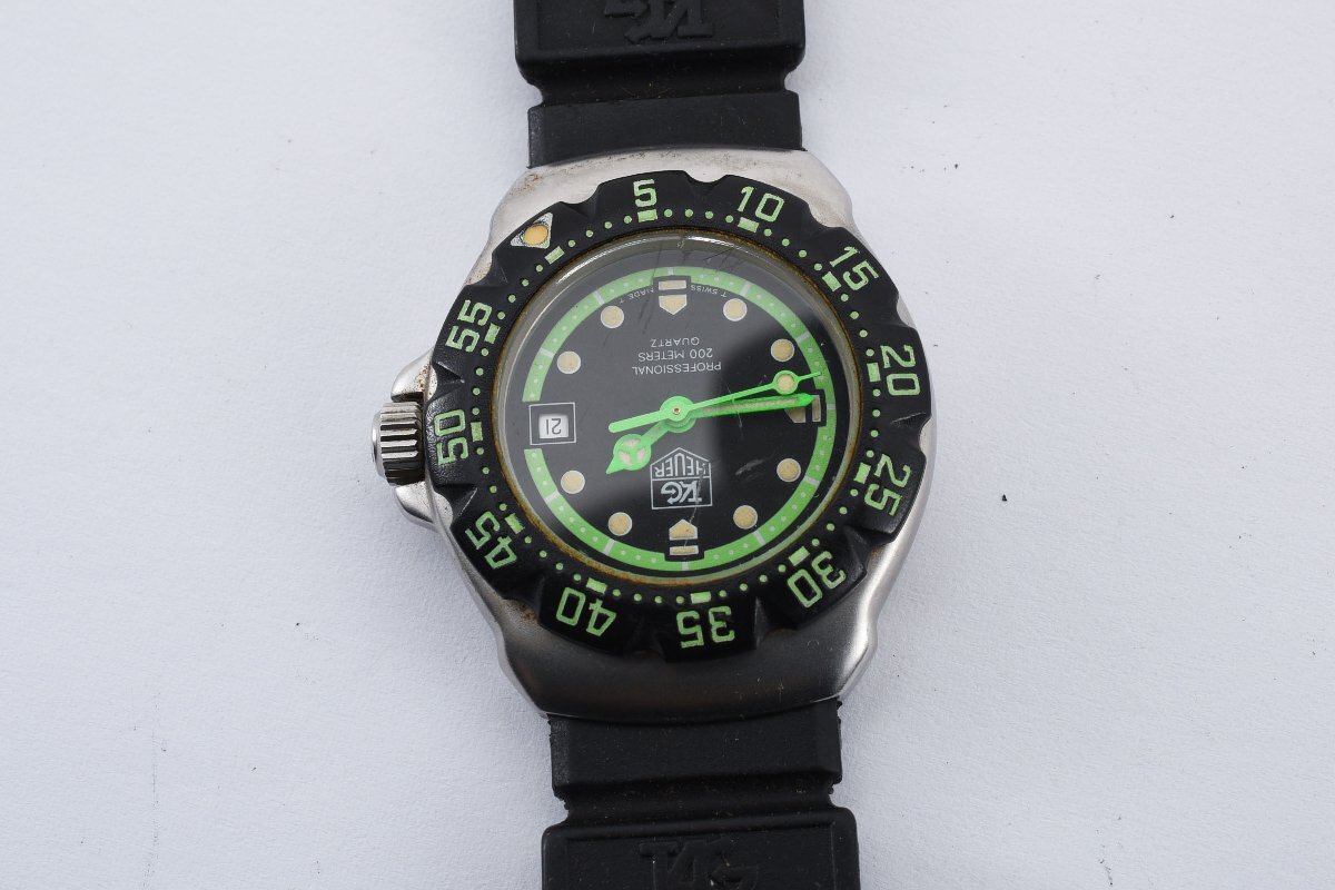 タグホイヤー プロフェッショナル200M ラウンド デイト WA1415 クォーツ レディース 腕時計 TAGHEUERの画像4