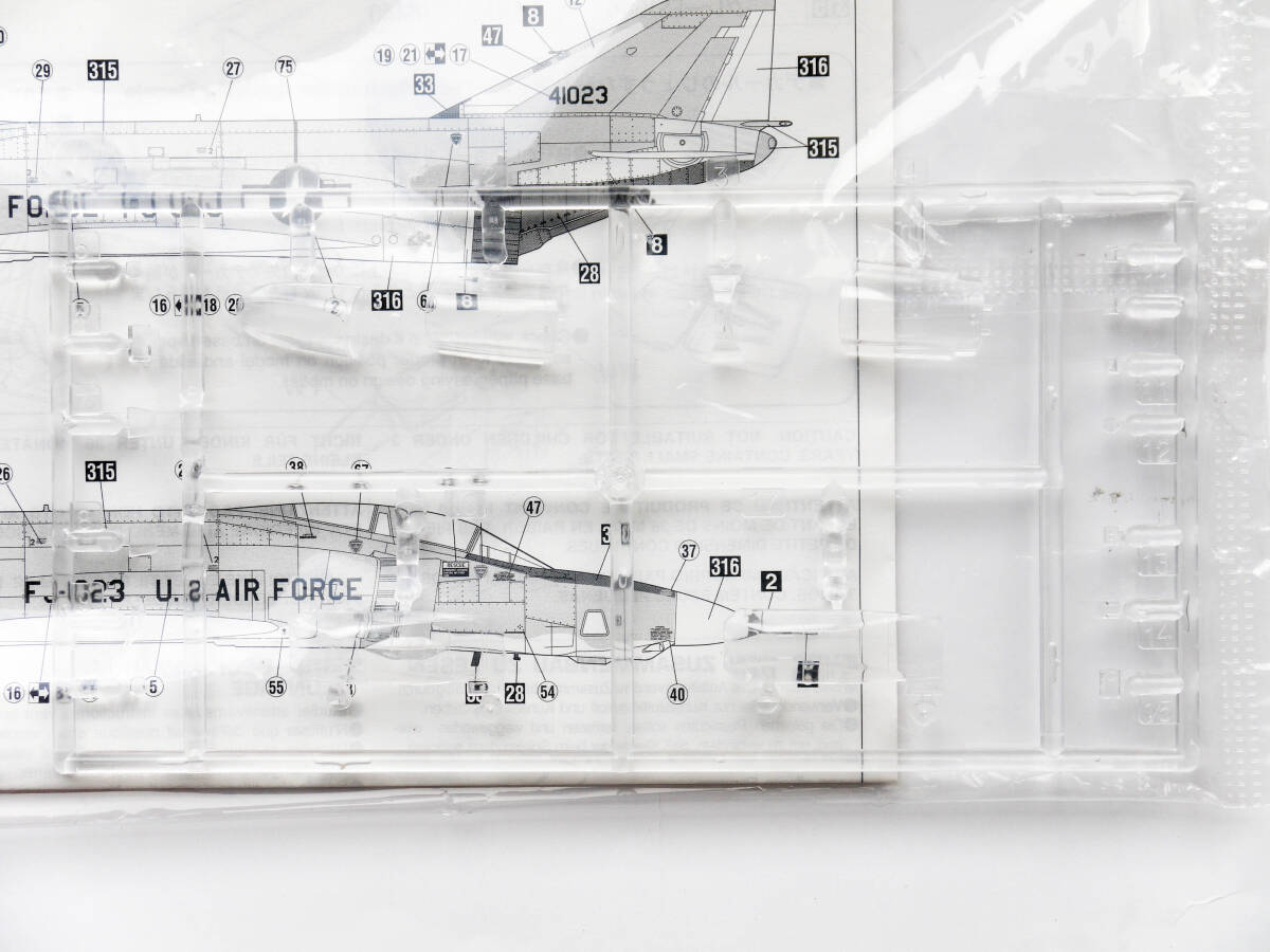 =☆= 1/72 RF-4C ‘U.S.A.F’ ハセガワ アメリカ 空軍 軍用機 未開封・未組立_ハセガワ 1/72 RF-4C USAF 未開封・未組立 