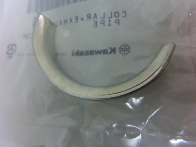 Ｗ400 W650 Ｗ800 カワサキ 純正 フランジ 割りカラー ナット 新品 1台分セット ホルダー カラー ブラケット エキゾーストパイプジョイントの画像6