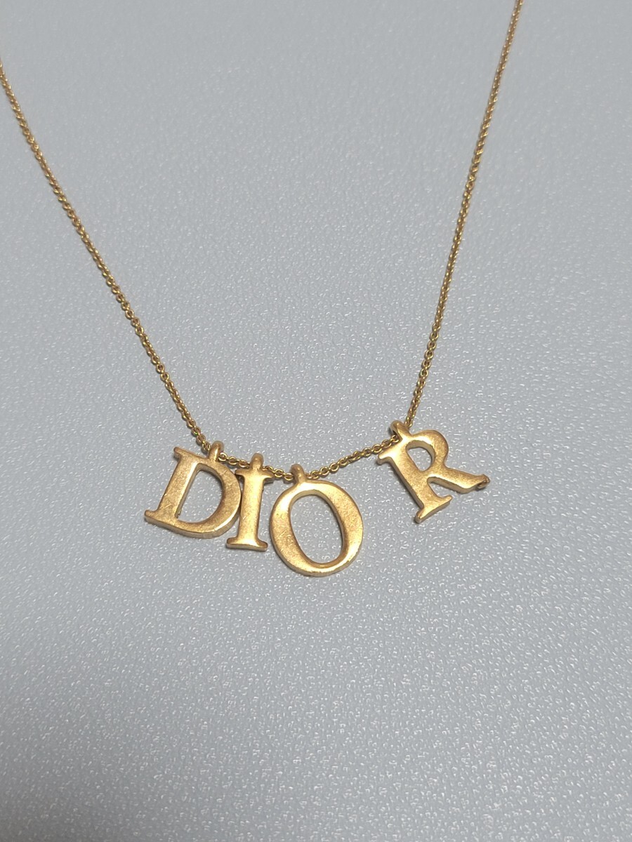 Christian Dior ネックレス　ゴールド　トップ有　レディース　クリスチャンディオール　長さ39cm~44cm 中古_画像1