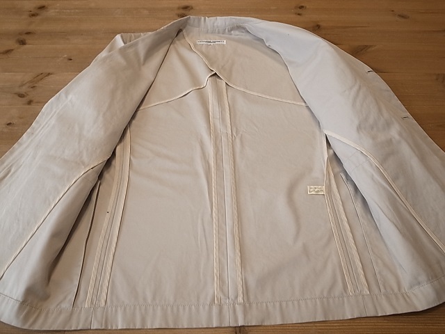 KATHARINE HAMNETT LONDON Katharine Hamnett London cotton beige 3. tailored jacket blaser size M