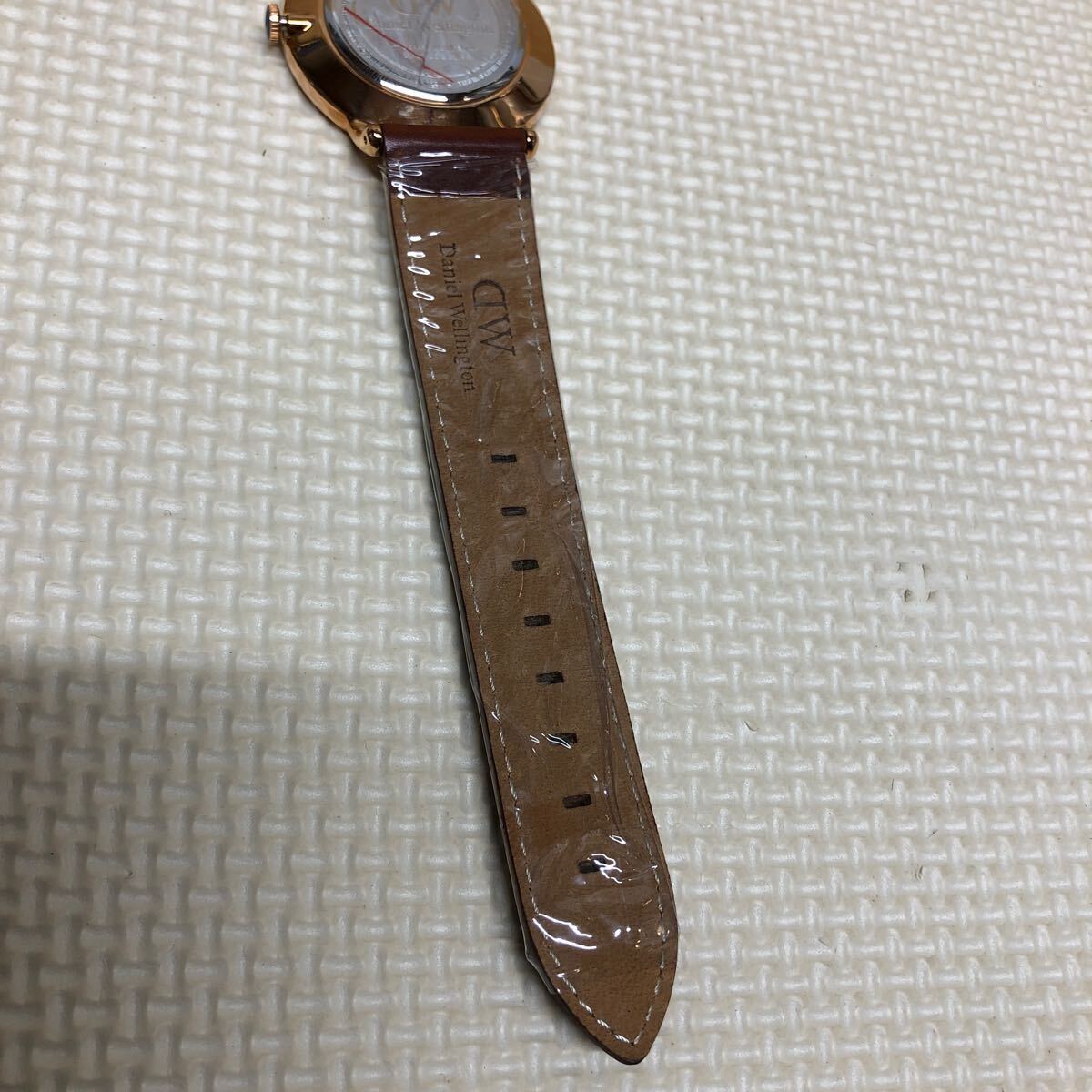 新品に近い。ダニエル・ウェリントン] 腕時計 Dapper St Mawes DW00100083 ブラウン送料無料。の画像8