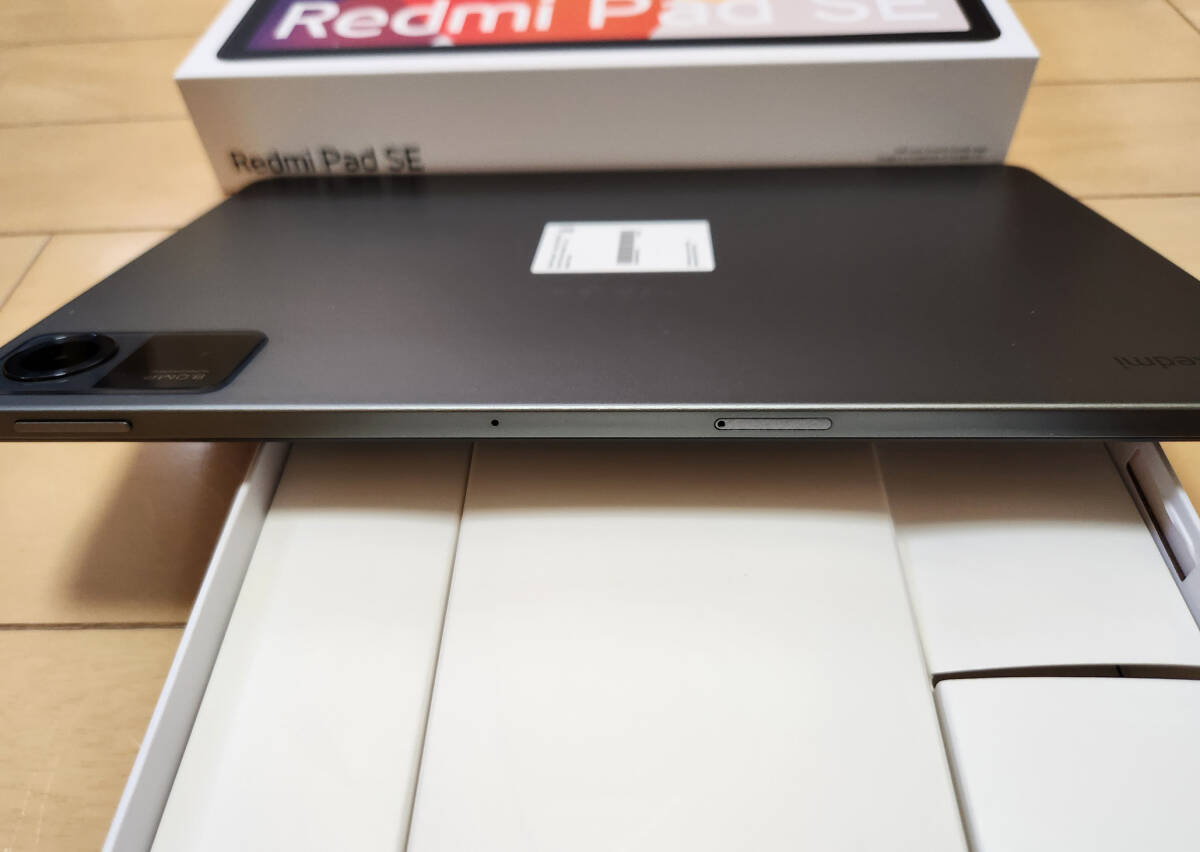 ☆【美品】【送料無料】【おまけ付き】Xiaomi シャオミ Redmi Pad SE Wi-Fiモデル 4GB/128GB 11インチグラファイトグレー VHU4463JP☆の画像3