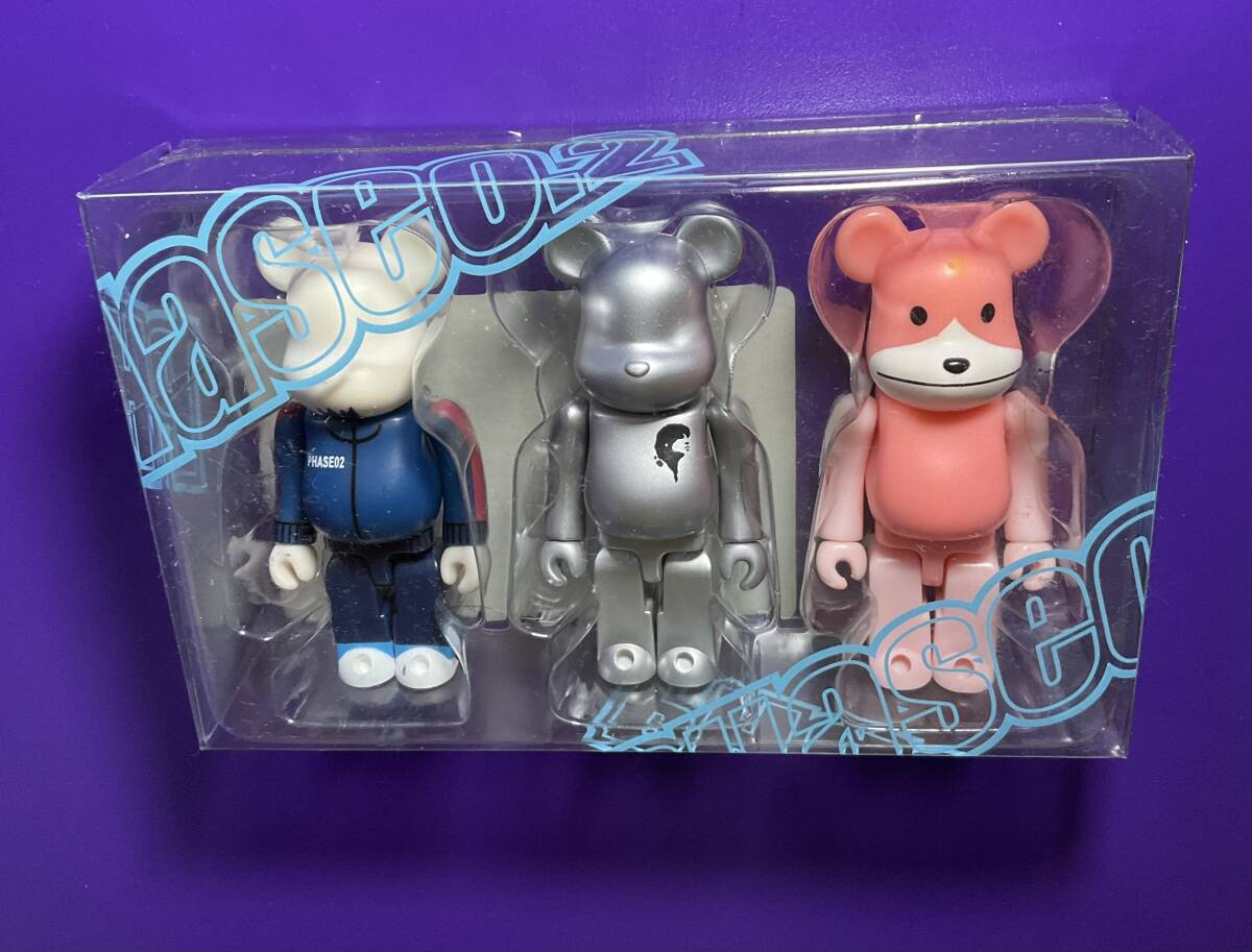 BE@RBRICK PHASE0.2 × MOTCLUB903 3体SET 100％ 新品 ベアブリック MEDICOMTOY 2003年 メディコムトイ 発原地 即決ありの画像1