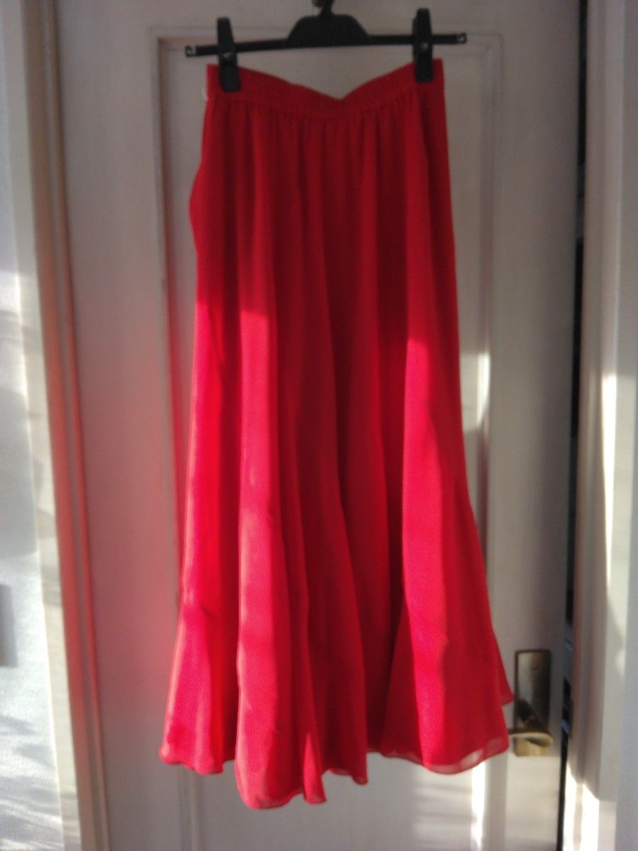 Chacott　チャコット ロングスカート　赤色　M サイズ　日本製
