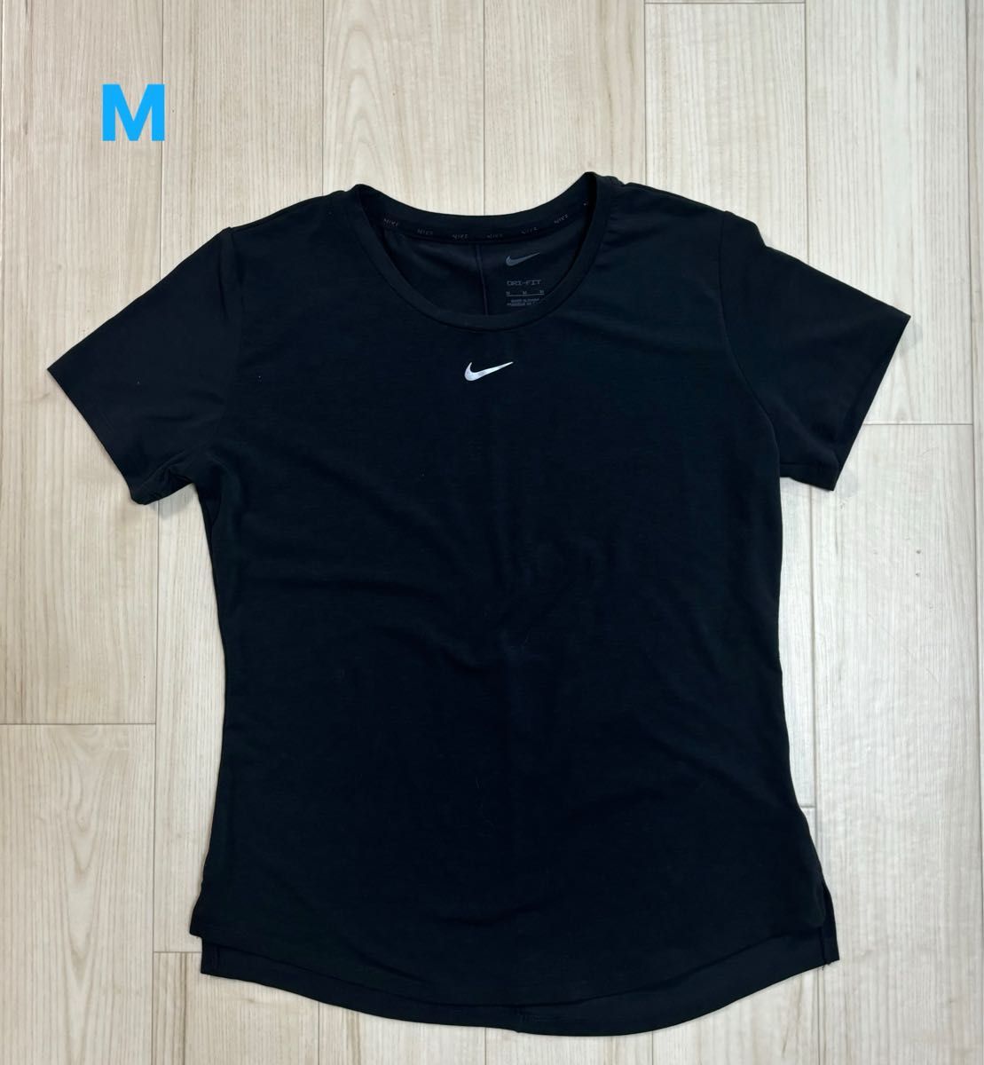 NIKE ナイキ Dri-FIT ワン ラックス ショートスリーブ トップ Tシャツ 半袖 レディース DD0619-010 M 