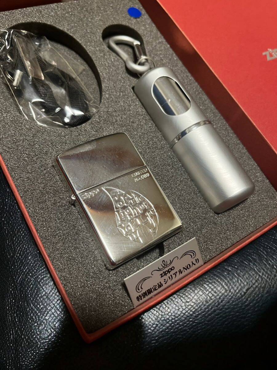 特別限定品 ファイヤー zippo 携帯灰皿＆ストラップ付