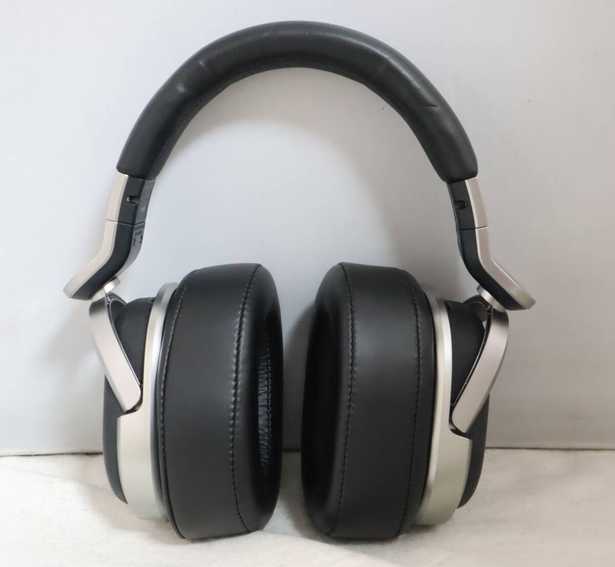 27SONY Sony * headphone /MDR-HW700*DIGITAL WIRELESS* electrification verification OK