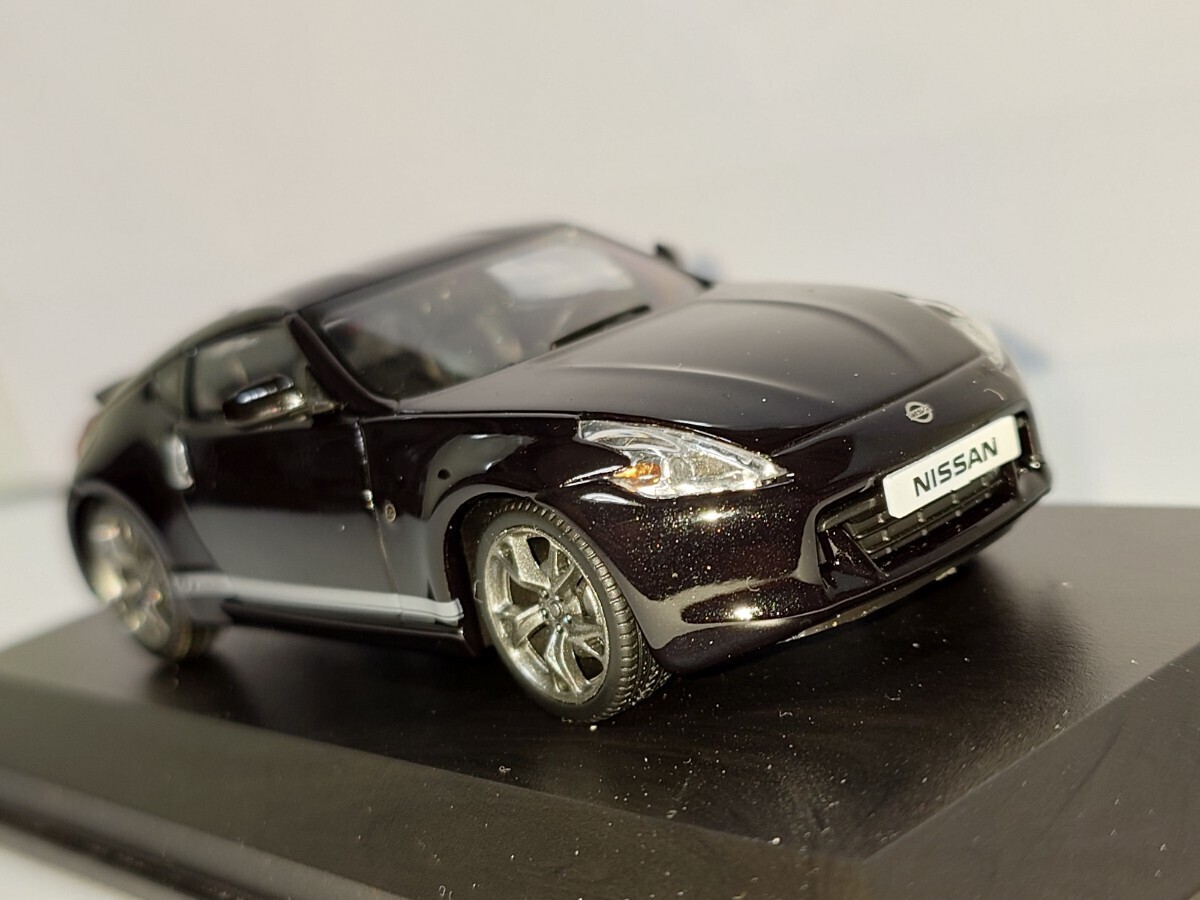 希少!NOREV 日産 370Z 2011 GT EDITION BLACK に1/43 ミニカー ノレブ製 カラーサンプル フェアレディZ 黒 GTエディションブラック_画像7