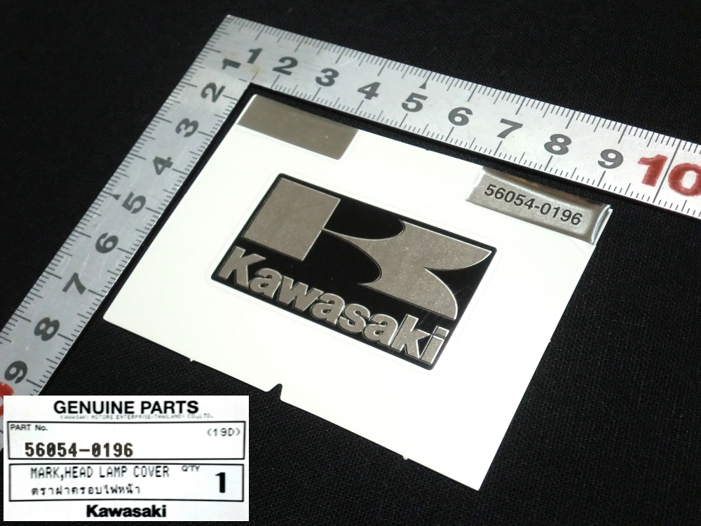 □56054-0196 Ｋマーク ステッカー 銀字黒地☆1/カワサキ純正新品 Z400FX/Z400GP/GPZ400/Z750GP/GPZ750/ゼファー/セロー/Z1/Z2の画像1