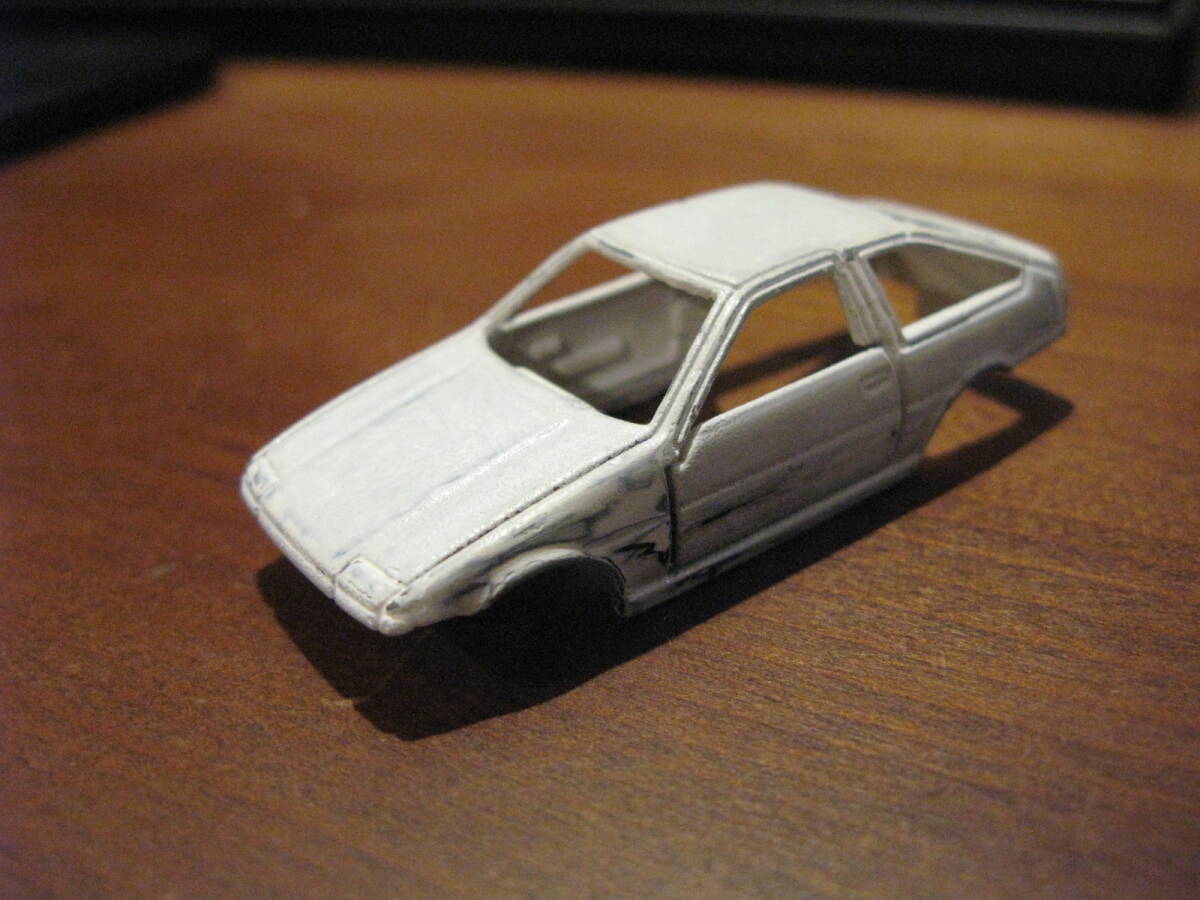 トミカ TOMICA AE86 カローラ スプリンタートレノ ジャンクの画像2