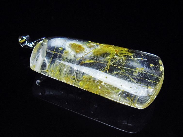 誠安◆天然石最高級品金針ルチル水晶ペンダント[T86-6641]_画像1