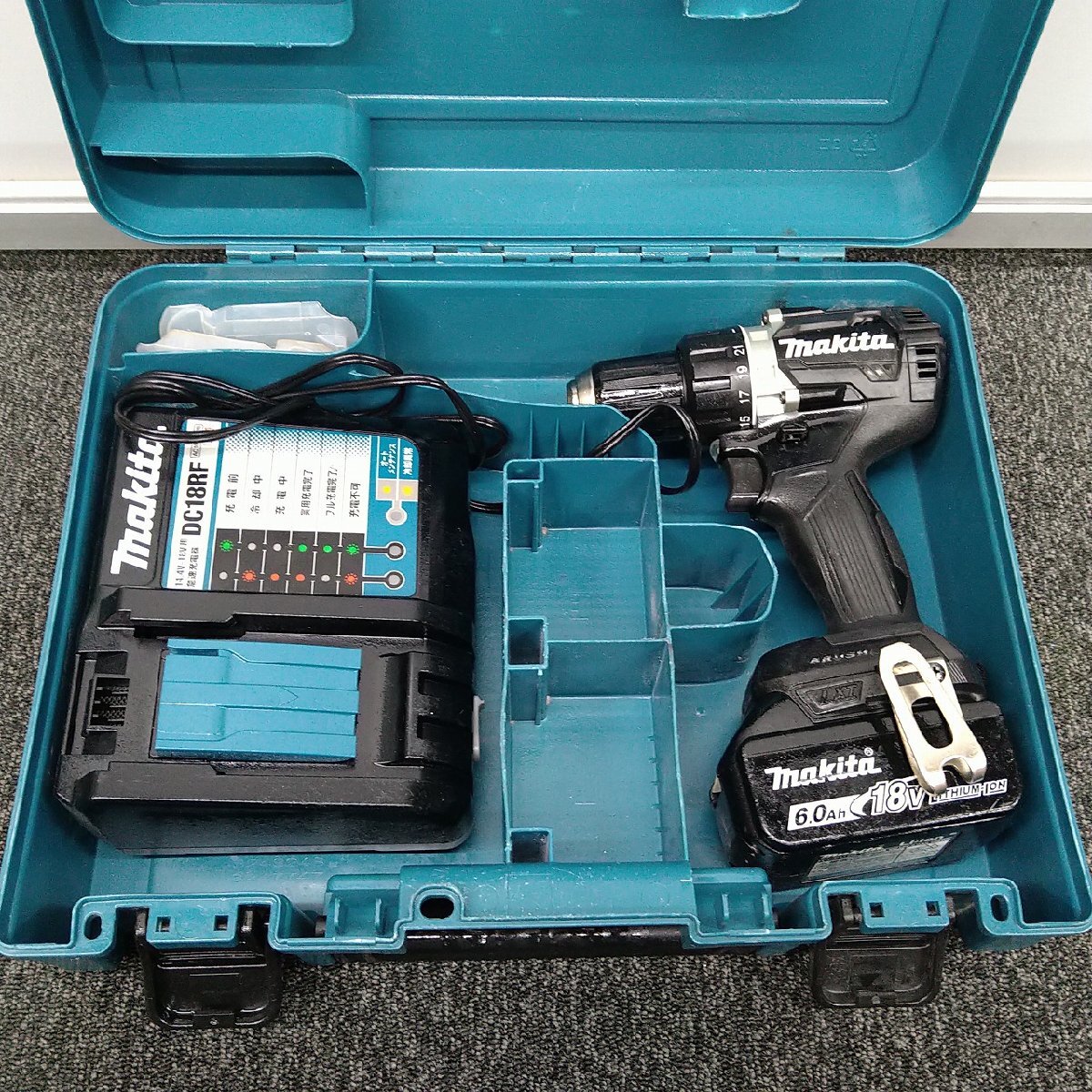 ＄【 Makita マキタ 充電式ドライバドリル DF484DRGXB（6.0Ah）バッテリBL1860B×1本・充電器DC18RC・ケース付 電動工具 】KH11836の画像1