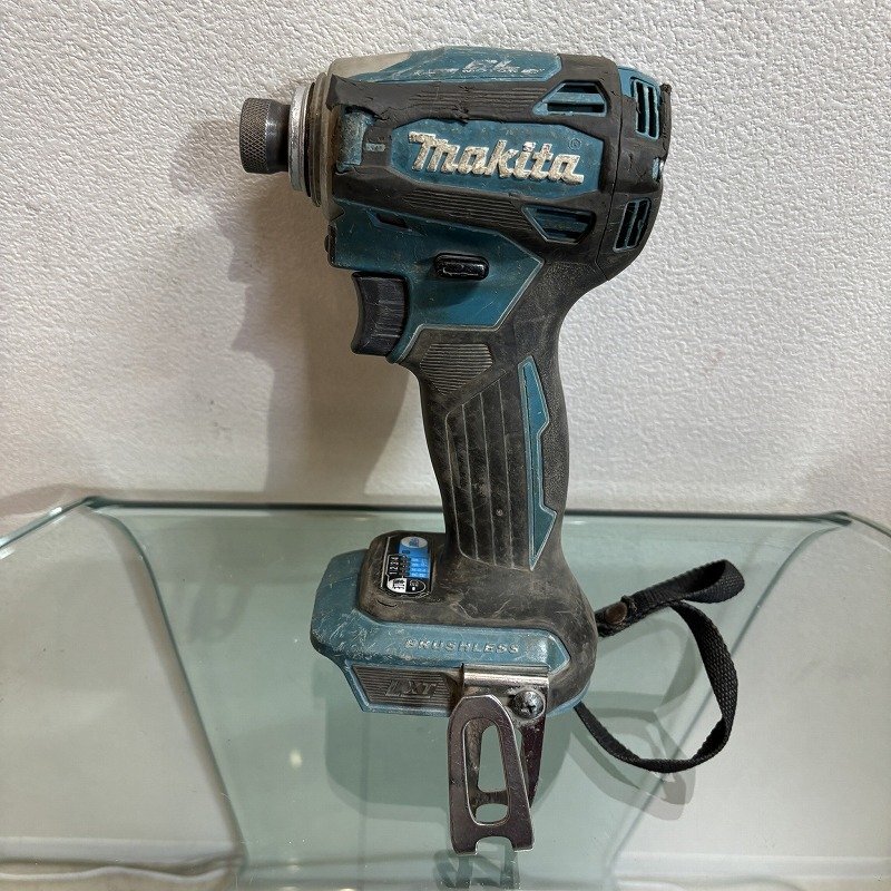 Ω大人気！【makita マキタ インパクトドライバー 充電器 18V セット TD172DRGX ドライバーTD172D バッテリー BL1860B DC18RF】NA01146の画像2