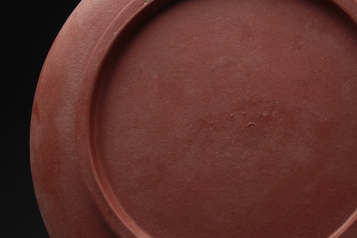 JK732 時代物 朱泥 内白釉 小皿 径12.3cm 重135g・朱泥内白釉皿・茶托・托子 煎茶道具 茶器の画像10