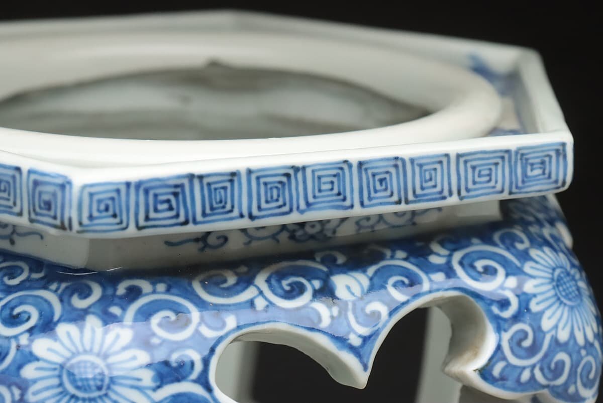 古美術 中国 染付 龍紋 香炉 Yahoo!オークション - EQ242 中国美術 唐物 青花云菊紋六角香炉