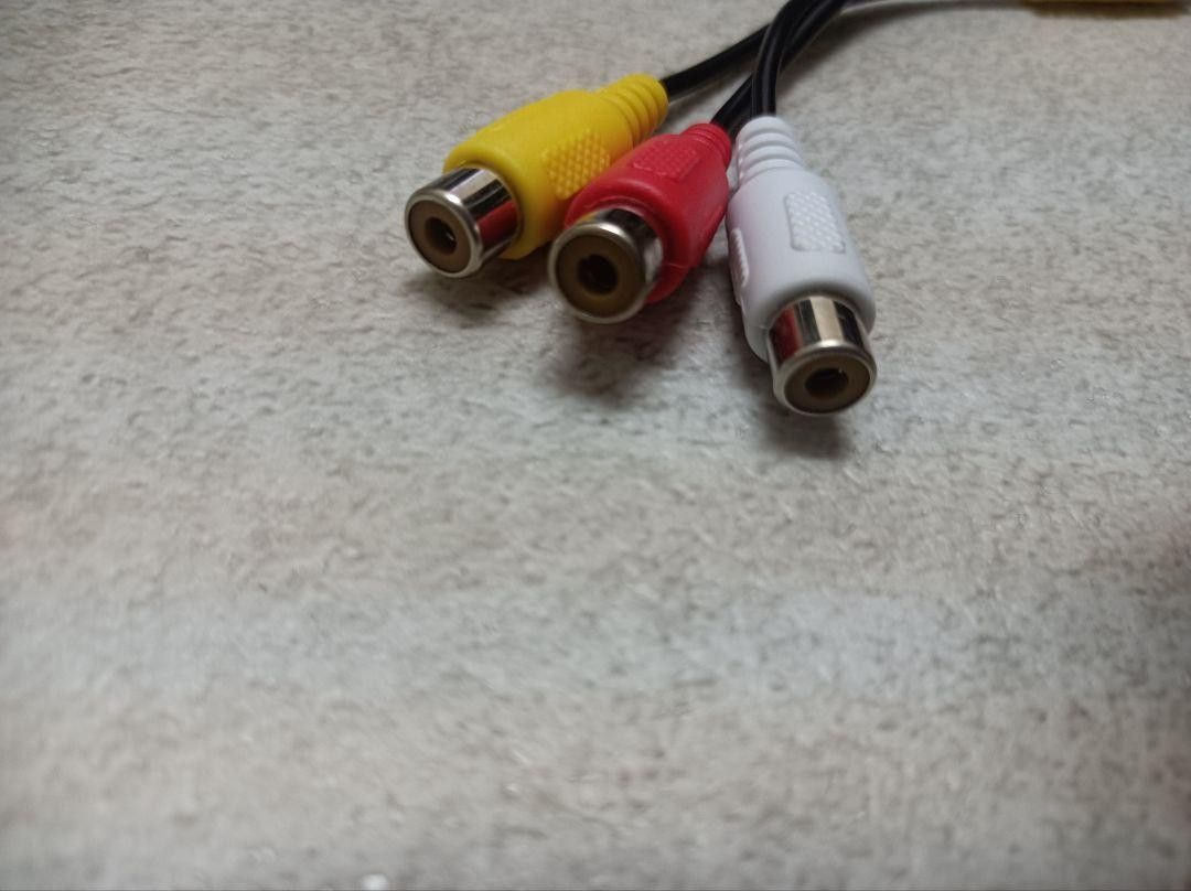 3.5mmミニプラグ 4極オス→3 RCA(赤・白・黄)変換ケーブル