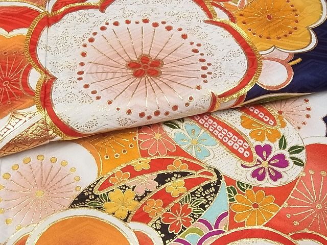 平和屋-こころ店■豪華振袖 駒刺繍 器物花文 金彩 正絹 逸品 AAAC7819Ataの画像6