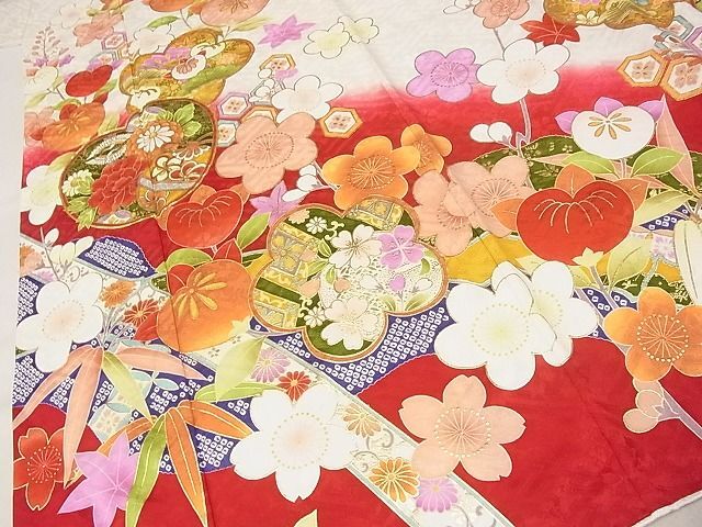 平和屋-こころ店■豪華振袖 駒刺繍 花 暈し染め 金彩 正絹 逸品 AAAC7889Ataの画像5