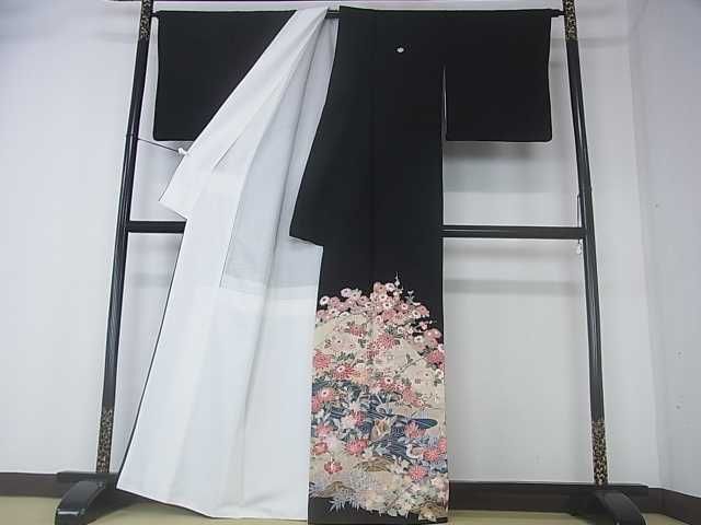 平和屋2■豪華黒留袖 作家物 流水鴛鴦花文 逸品 DAAA4410arの画像2