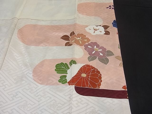 平和屋野田店■豪華振袖　駒刺繍　エ霞鴛鴦菊椿花文　金彩　逸品　BAAC6230mz_画像6