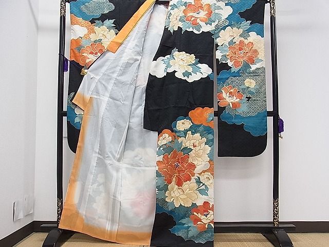 平和屋1■豪華振袖 駒刺繍 牡丹 雲取り吉祥文 黒地 金彩 逸品 CAAA7835chの画像2