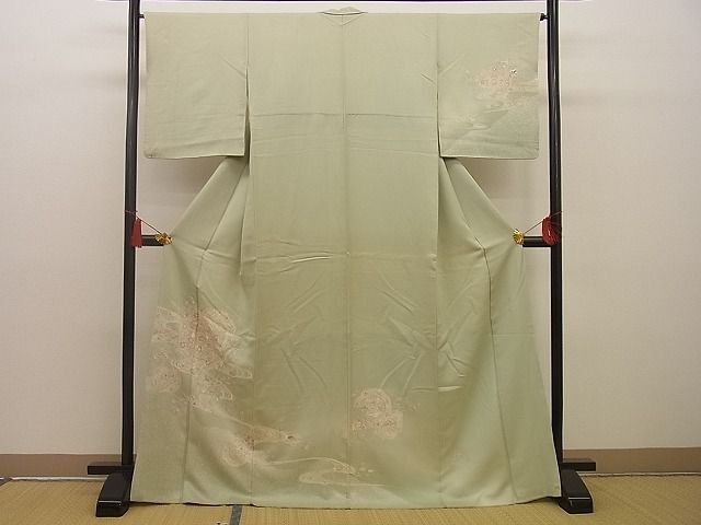 平和屋野田店■訪問着　総刺繍　スワトウ刺繍　正倉院更紗花唐草文　逸品　BAAC5413xi_画像1