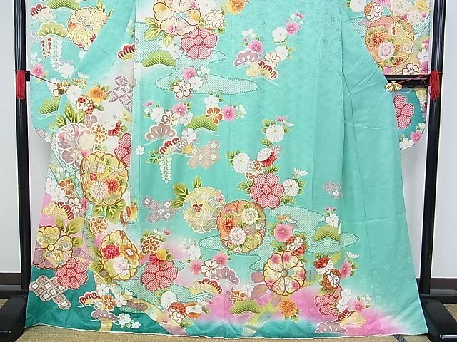 平和屋-こころ店■豪華振袖 駒刺繍 吉祥草花文 暈し染め 金彩 正絹 逸品 AAAD0646Bnpの画像3