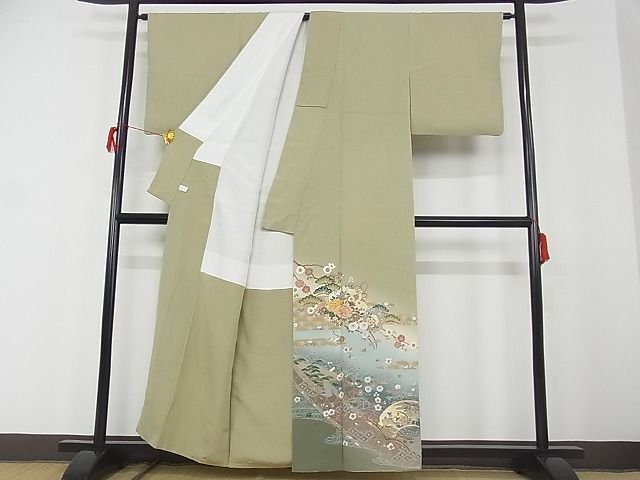 平和屋-こころ店■豪華色留袖 作家物 駒刺繍 松竹梅花車文 暈し染 正絹 逸品 AAAD6976Bwtの画像2