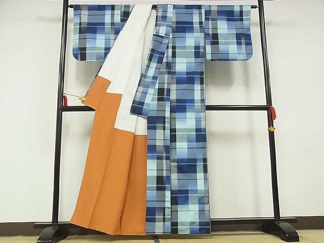 平和屋-こころ店■本場大島紬 格子 着丈157.5cm 裄丈64cm 正絹 逸品 AAAD0303Bzgの画像2