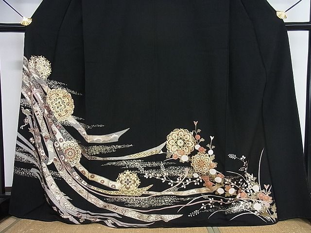 平和屋2■豪華黒留袖 駒刺繍 正倉院花文 金彩 逸品 DAAA7457sfの画像3