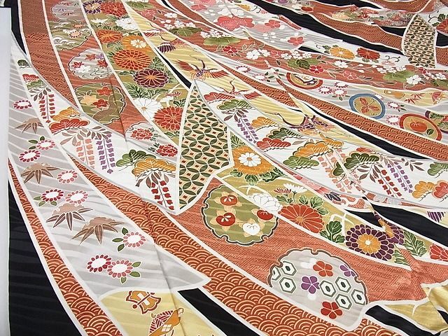 平和屋2■豪華振袖 駒刺繍 束ね熨斗飛鶴花文 黒地 金彩 逸品 DAAB8064psの画像5