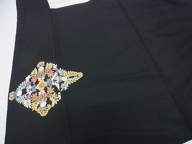 平和屋-こころ店■豪華黒留袖　刺繍　向かい鳥花菱文　金銀糸　正絹　逸品　AAAD8294Atn_画像8