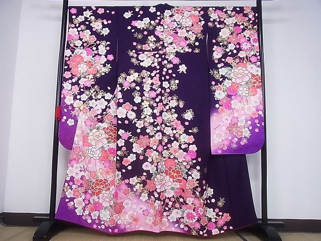 平和屋-こころ店■豪華振袖 駒刺繍 草花文 暈し染め 金彩 正絹 逸品 AAAE4365Bnpの画像1