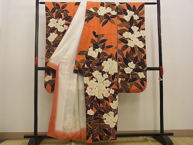 平和屋野田店■豪華振袖　草花文　金彩　逸品　BAAC4431xi_画像3