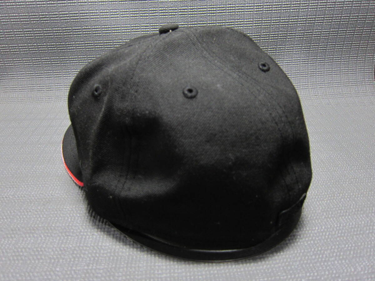 NEW ERA ニューエラ × NY ニューヨークヤンキース ツバ裏レインボー 59 FIFTY キャップ 帽子 黒 60.6cm S2404Dの画像2