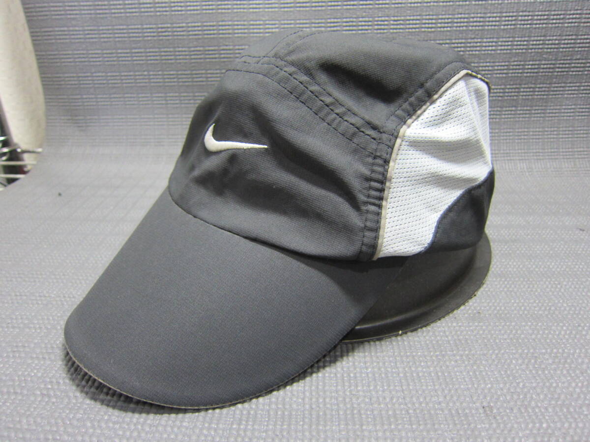 NIKEFIT ナイキフィット ランニングキャップ 帽子 黒 メッシュ 58～60cm S2404Eの画像1