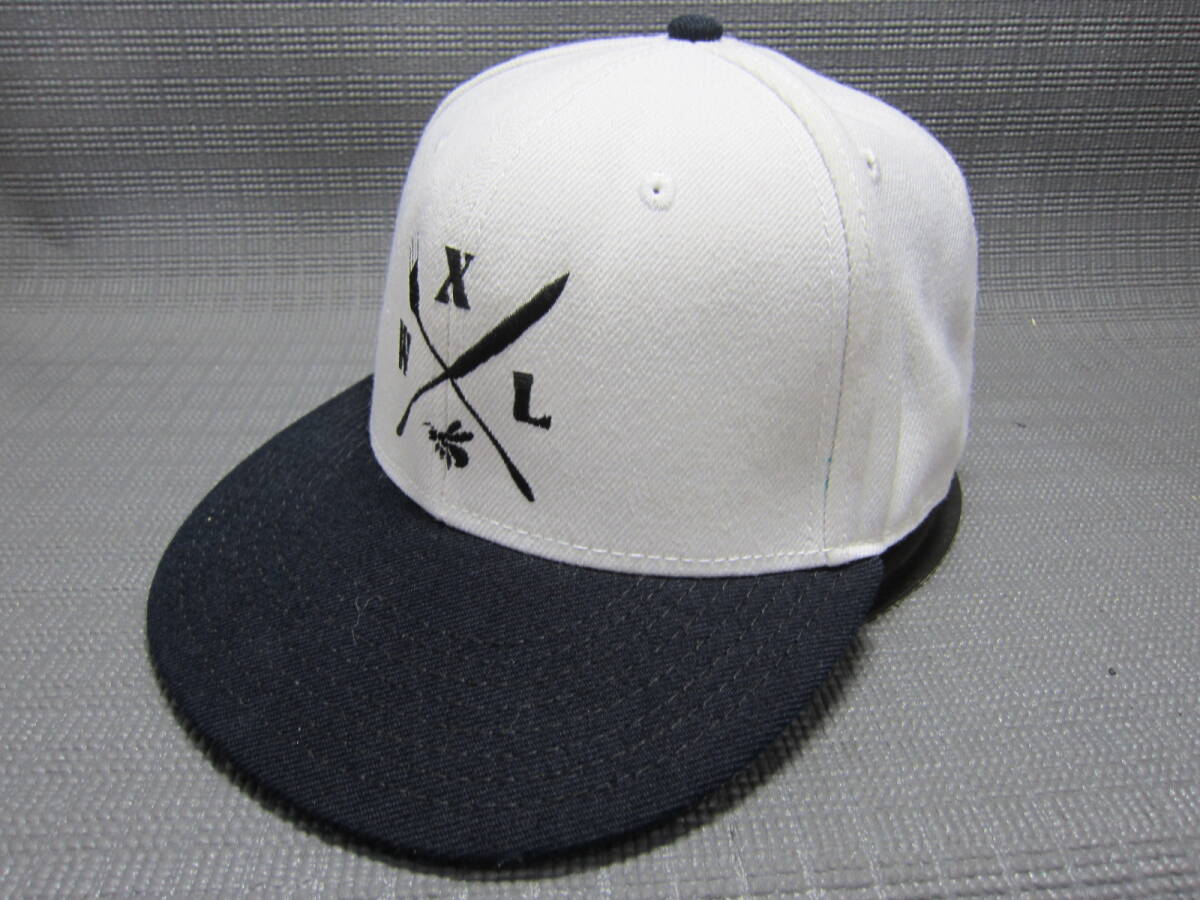 OTTO オットー　WXL　キャップ　帽子　白×黒　スナップバック フリーサイズ　S2404E_画像1