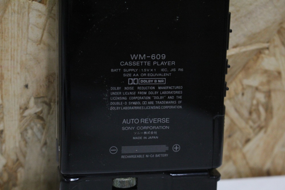 TH03249 SONY WM-609 WALKMAN カセットプレーヤー 通電不可 ジャンク品の画像6