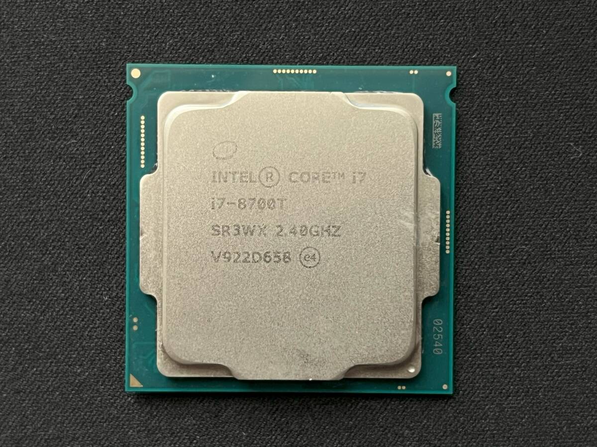 Core i7/第8世代/BIOS起動確認済！ Intel CPU Core i7-8700T SR34WX 2.40 GHz 最大 4.00 GHz 6コア 12スレッド PCパーツ (管理⑨)_画像1