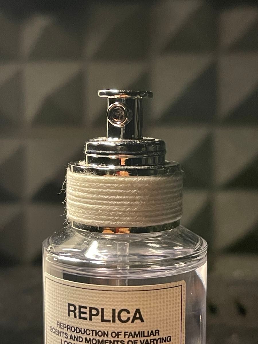 レプリカ オードトワレ レイジーサンデー モーニング 30ml レプリカ オードトワレ レイジーサンデー モーニング 30ml