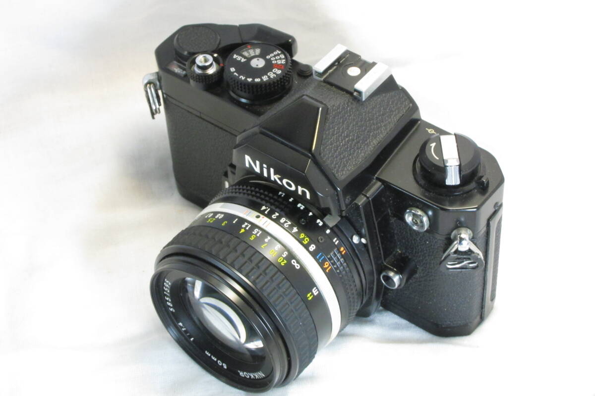 Nikon FM ブラック Ai-s NIKKOR 50mm 1:1.4 マニュアルニコンの画像3