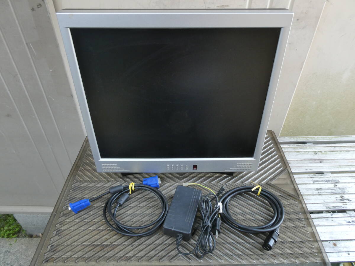 LENGIN CP190LD 19 type liquid crystal monitor anonymity free shipping 240419111