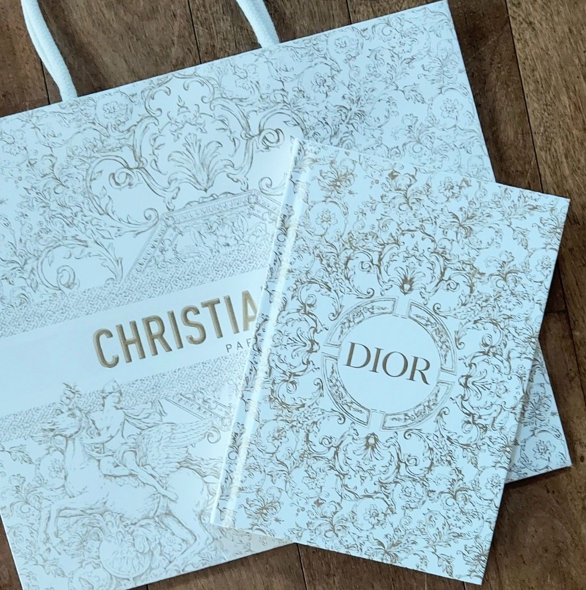 新品 ChristianDior クリスチャンディオール ホリデー ノート 非売品   Dior ショッパー