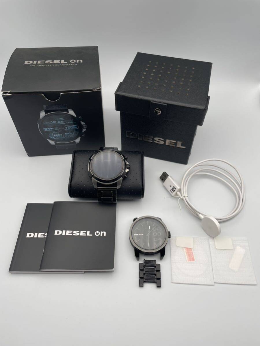DIESEL スマートウォッチ DZT2001 DW4Dオマケ付き ディーゼル 腕時計 の画像1