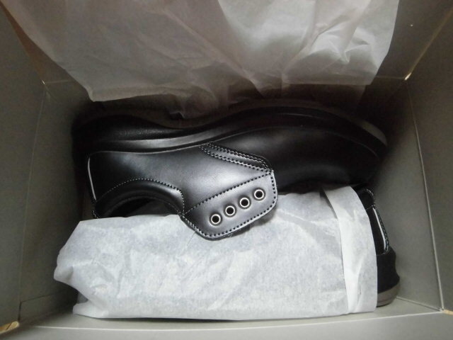 ミドリ安全 革製軽量ウレタン2層底耐油・耐薬品安全靴 25.5ｃｍ  新品・未使用品！の画像2
