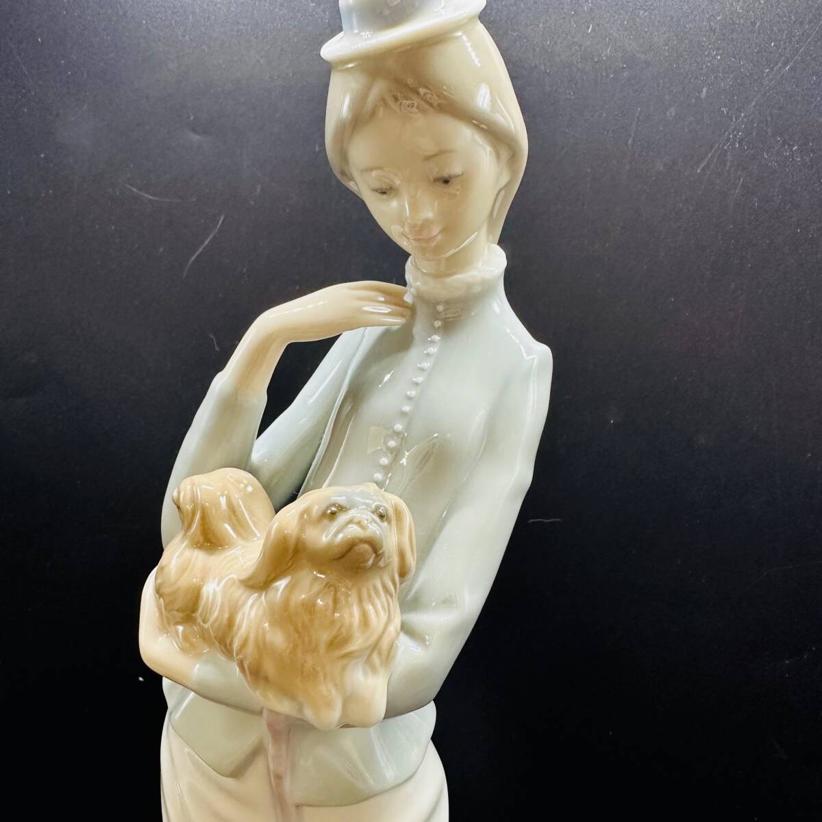  Lladro собака .... женщина figyu Lynn керамика кукла украшение собака зонт высота : примерно 13cm LLADRO ручная работа Испания 1 иен лот текущее состояние товар Vintage 