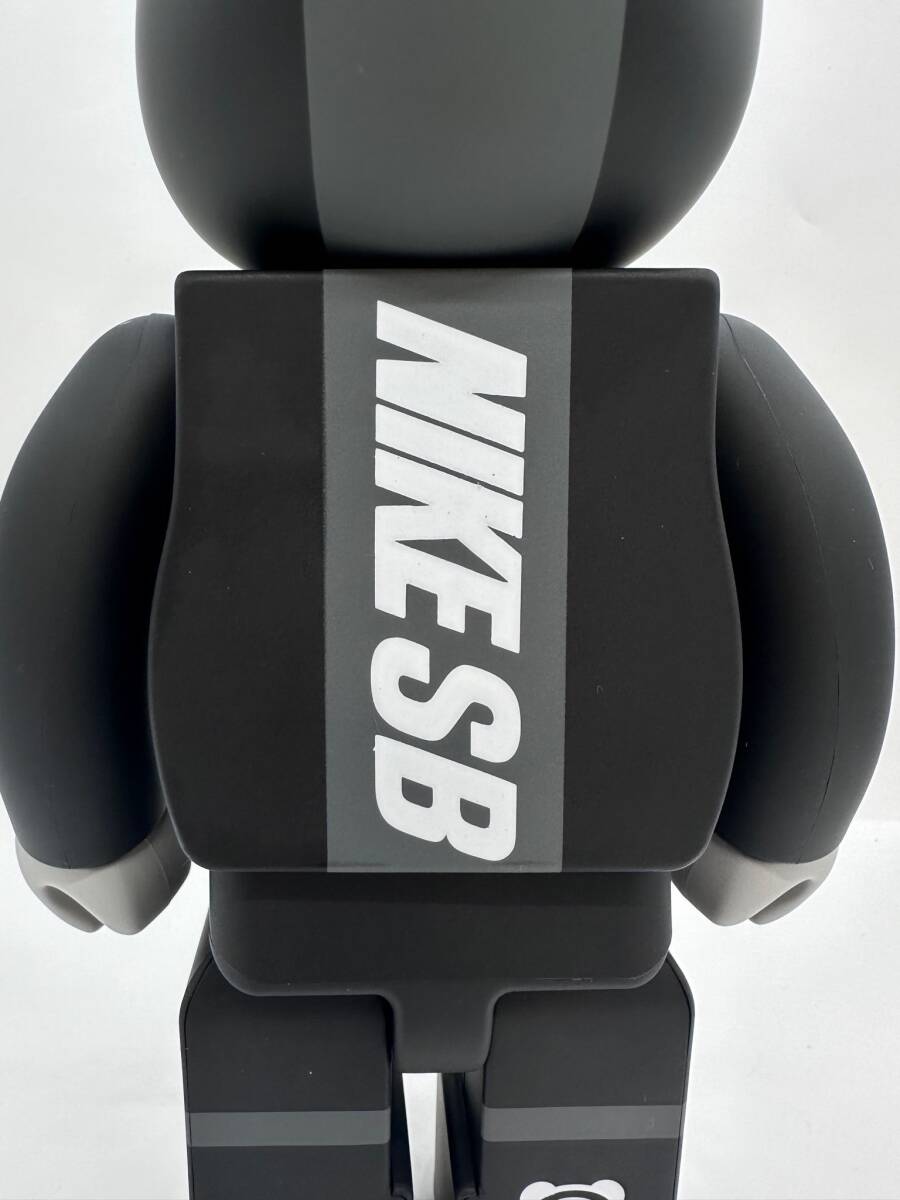 BE＠RBRICK ベアブリック NIKE ナイキ SB BLACK 100％ ＆ 400％ MEDICOM TOY メディコム・トイ フィギュア 激レア コレクション 1円出品