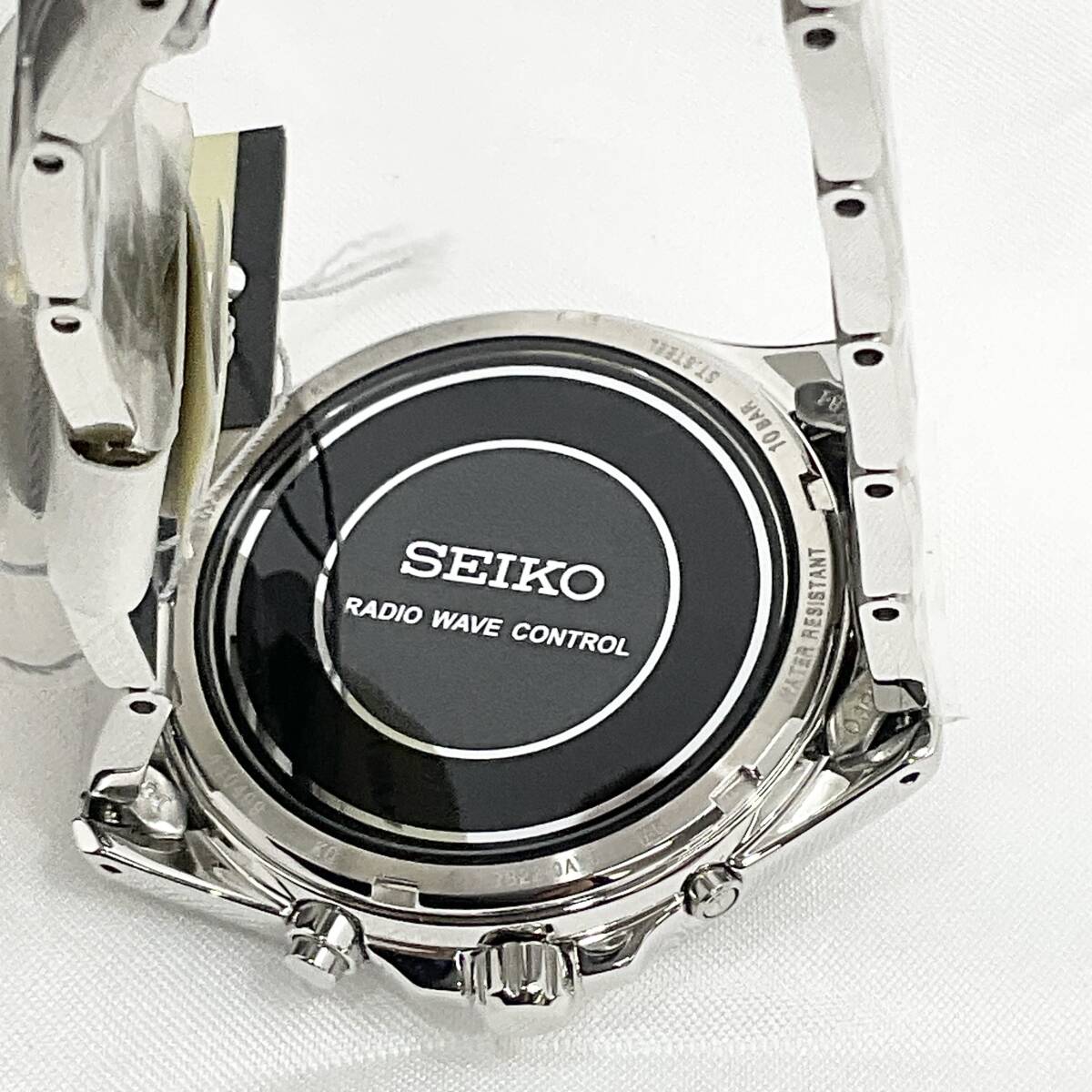 【未使用】セイコー スピリット SBTM017 ソーラー電波 腕時計 10気圧防水 サファイアガラス シルバー×ブラック ウォッチ SEIKO（C1187）_画像4